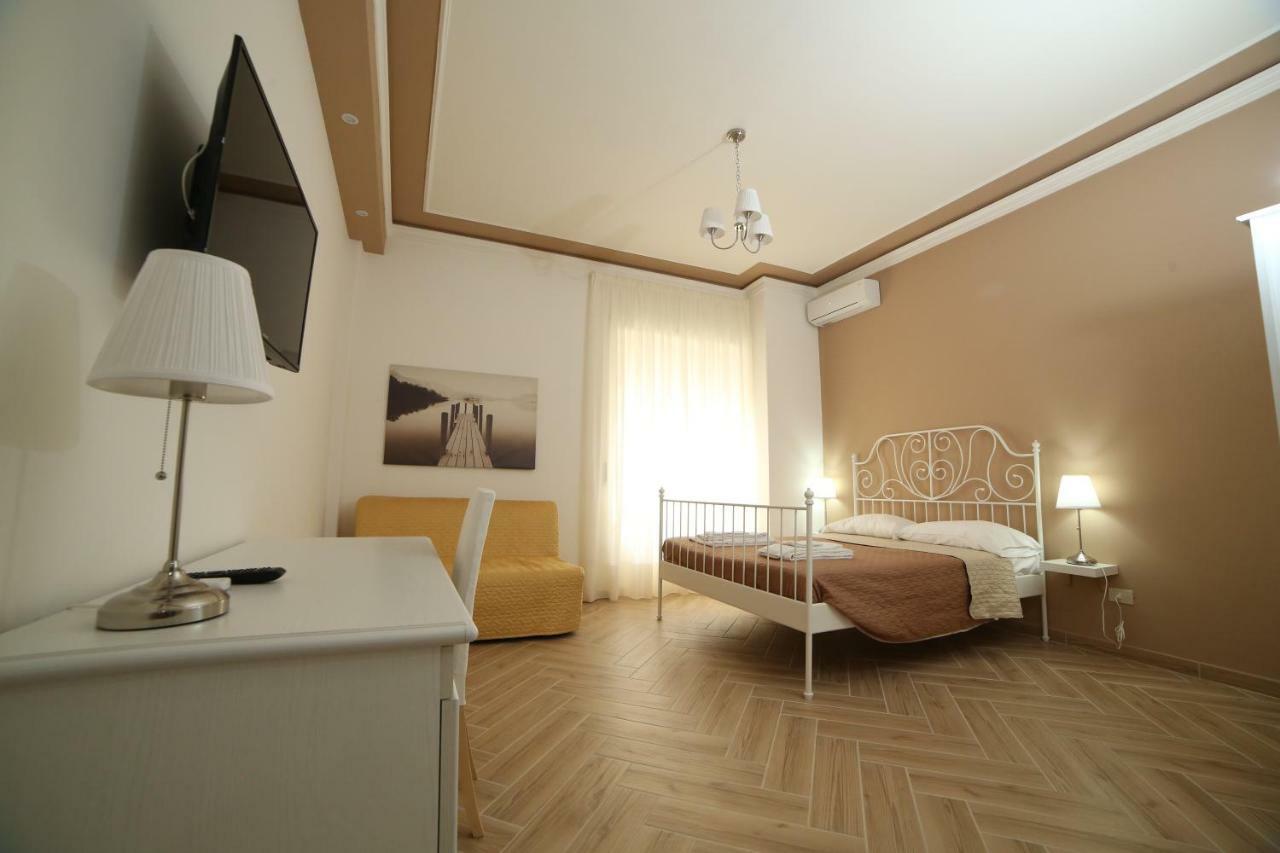 Antichi Soffitti Bed and Breakfast Catánia Buitenkant foto