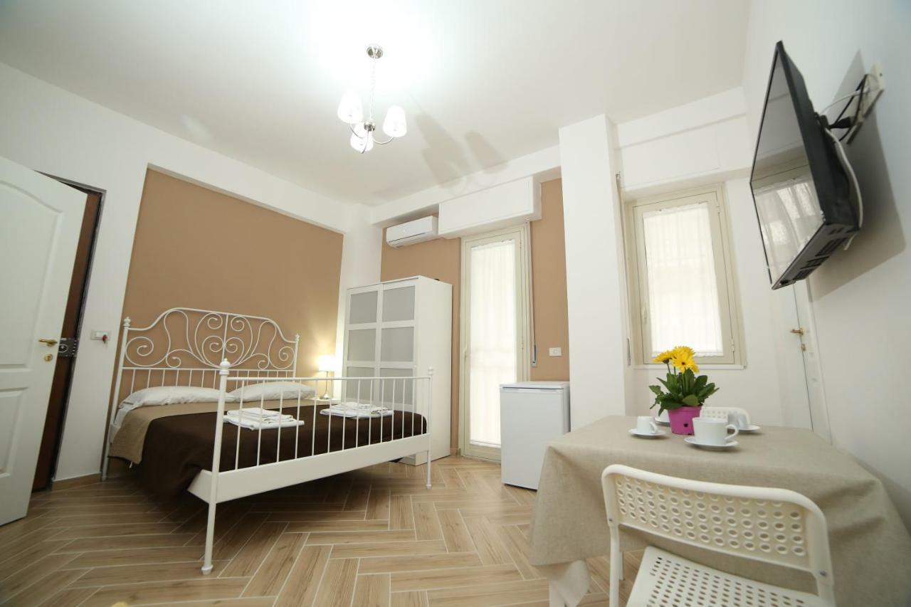 Antichi Soffitti Bed and Breakfast Catánia Buitenkant foto